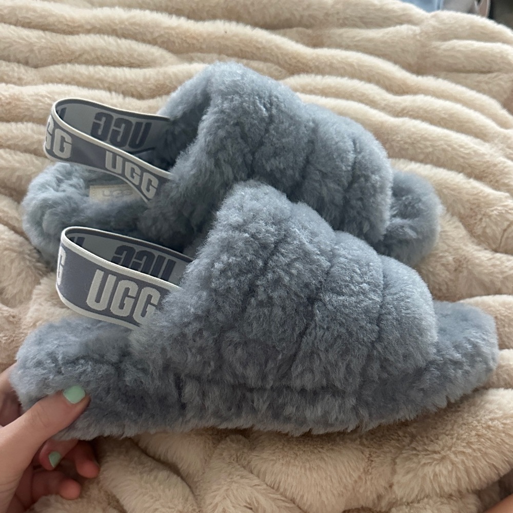 UGG Women's Soft Gray Fluffy Slippers